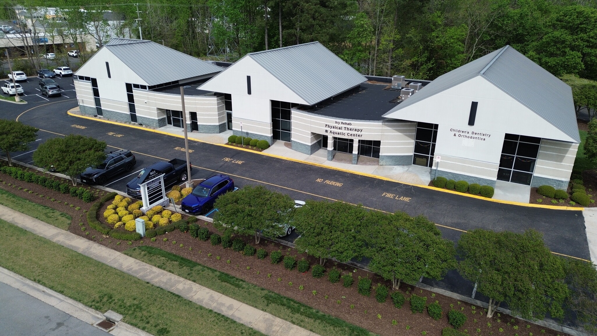 905 N Battlefield Blvd, Chesapeake, VA for lease Primary Photo- Image 1 of 9