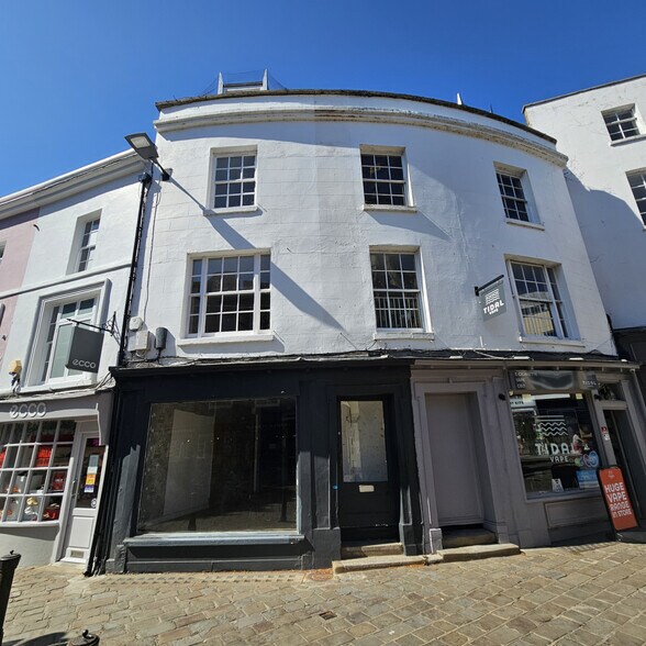 2 West St, Chichester à louer - Photo du bâtiment - Image 3 de 10