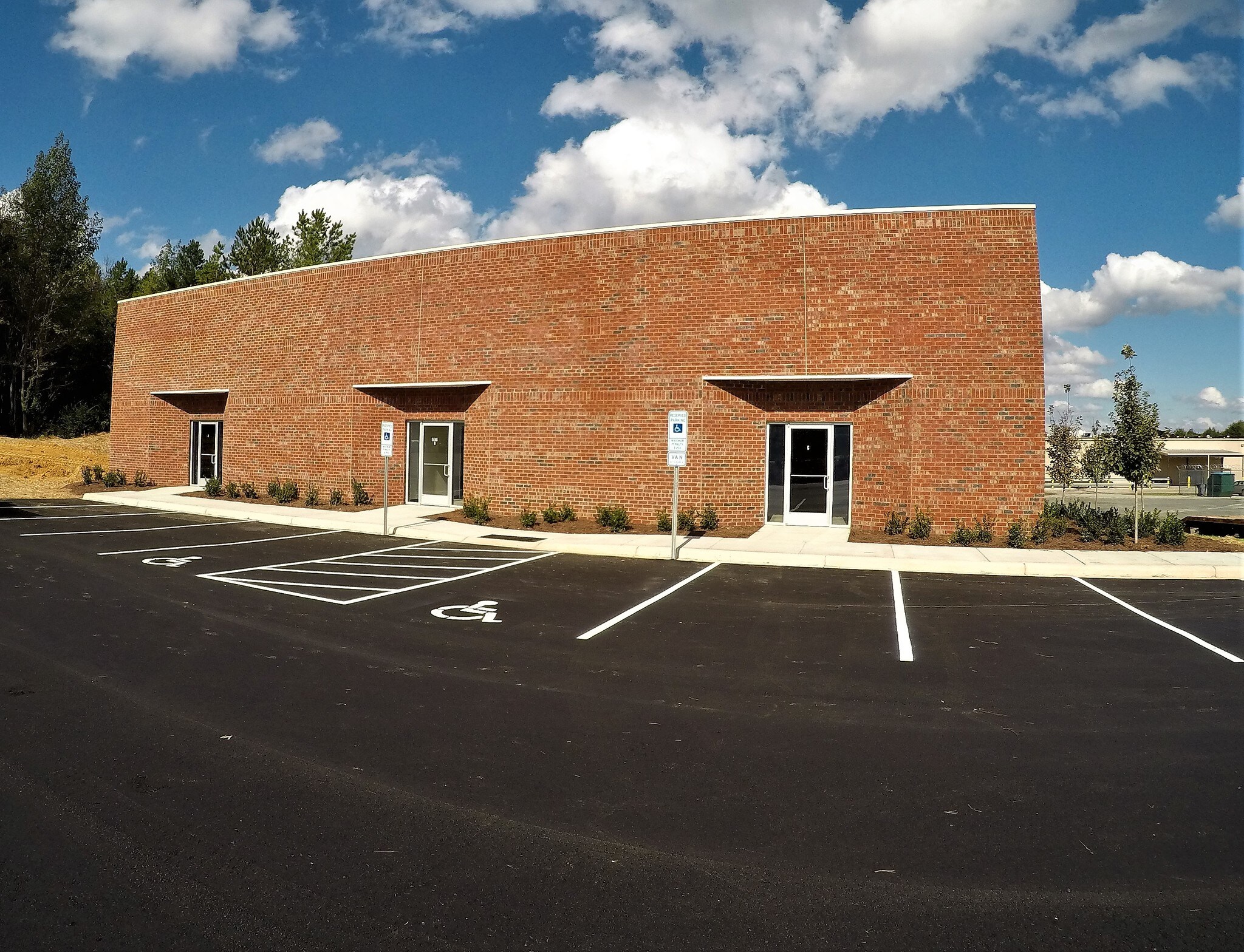 2648 Nelda Dr, Monroe, NC à vendre Photo principale- Image 1 de 9