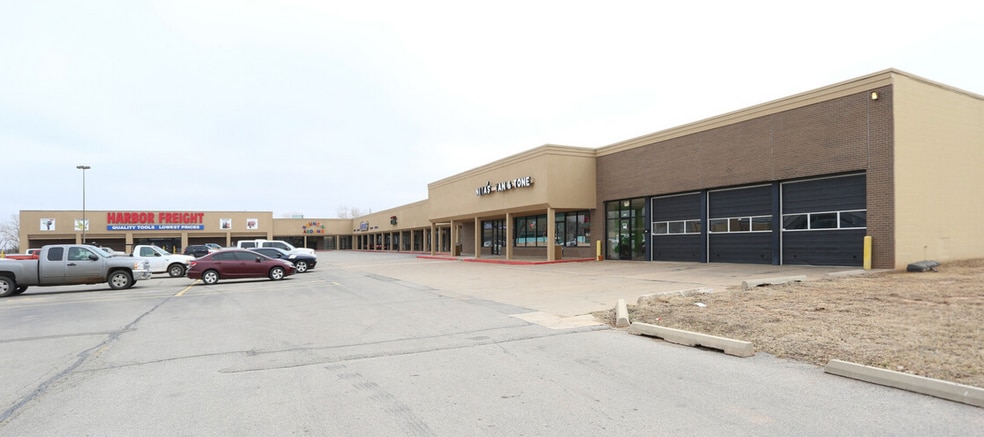 2221-2555 Ponderosa Dr, Chickasha, OK à louer - Photo du bâtiment - Image 2 de 14