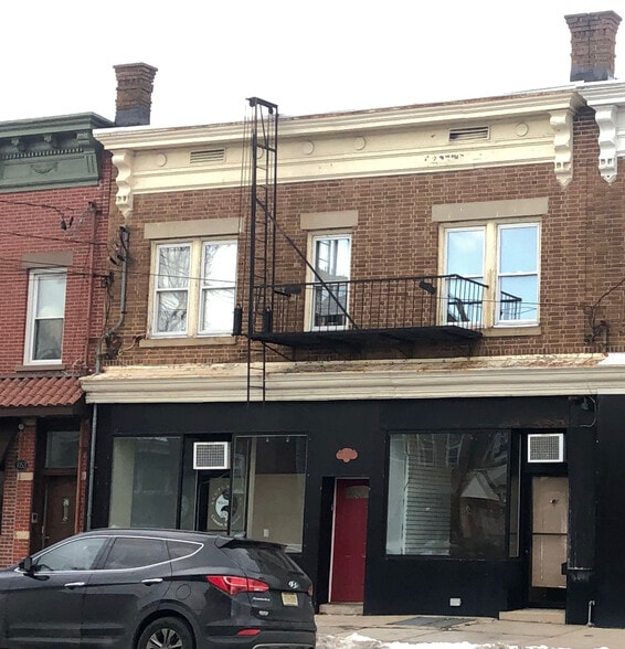 1055 Avenue C, Bayonne, NJ for lease - Building Photo - Image 1 of 3