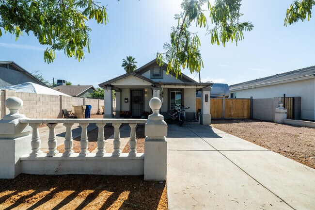 More details for 6739 N 61st Ave, Glendale, AZ - Multifamily for Sale