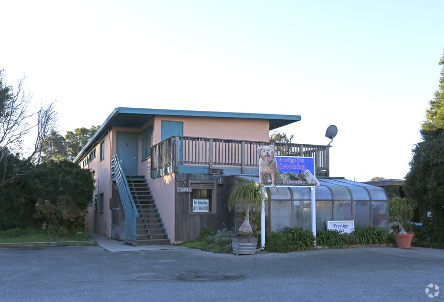 1250 Del Monte Ave, Monterey, CA for sale - Primary Photo - Image 1 of 15