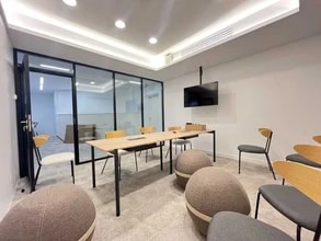 13 Avenue De Friedland, Paris à louer Photo intérieure- Image 2 de 6