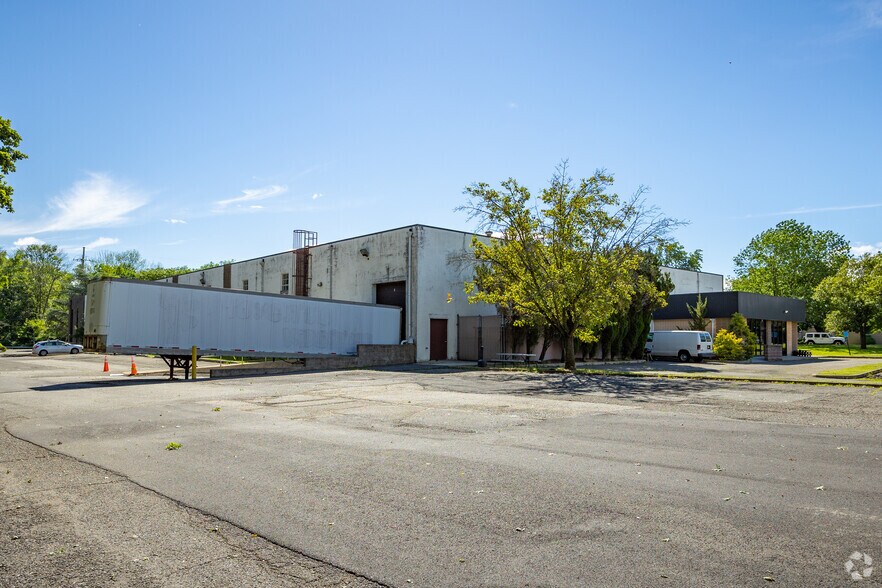 20 Troy Rd, Whippany, NJ à louer - Photo du bâtiment - Image 3 de 5