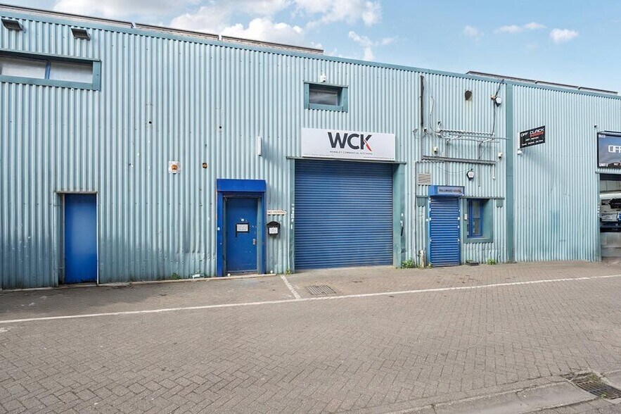 Mount Pleasant, Wembley à louer - Photo du bâtiment - Image 1 de 14