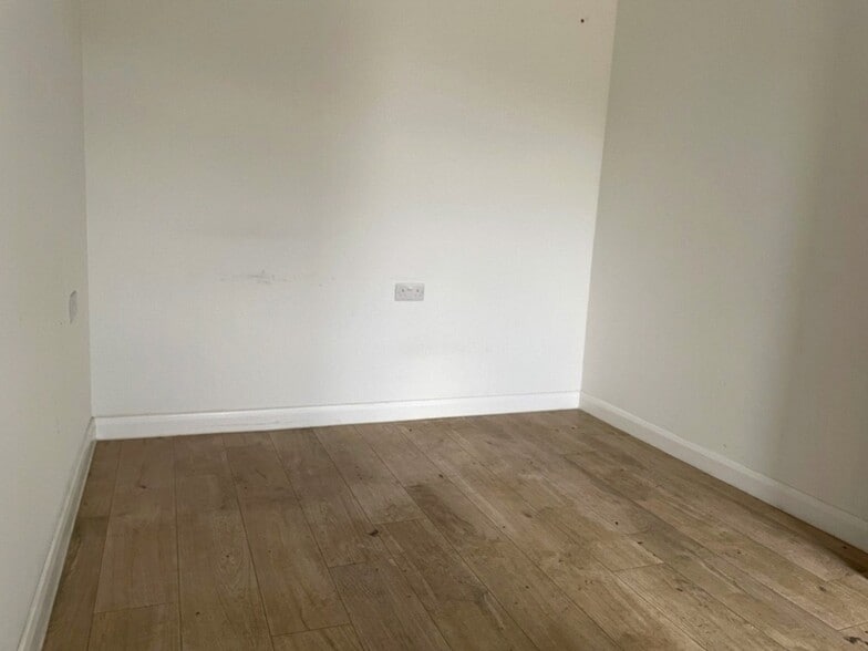 Unit MP9A - MP69D, Kirrawah, Newbourne Rd, Woodbridge for lease - Interior Photo - Image 3 of 3