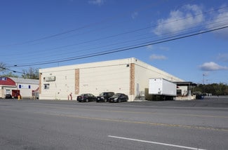 Plus de détails pour 132 Railroad Ave, Albany, NY - Local d'activités à louer