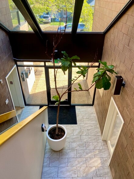 1743 Walnut St, Boulder, CO à louer - Photo du bâtiment - Image 2 de 2