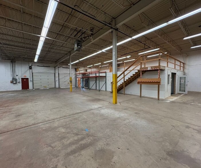 3907-3937 Wheeler Ave, Alexandria, VA for lease - Interior Photo - Image 3 of 7