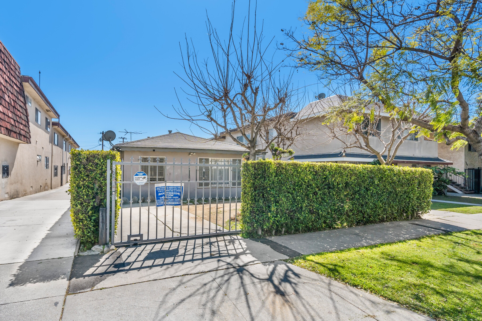 534 Hyde Park Pl, Inglewood, CA for sale Primary Photo- Image 1 of 18