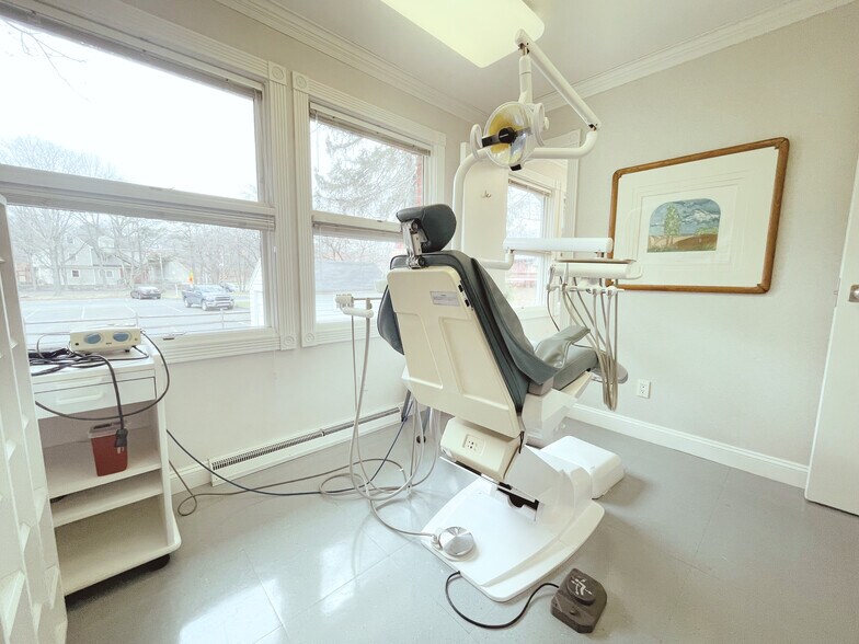 10 Berkeley St, Norwalk, CT à louer - Photo intérieure - Image 3 de 15