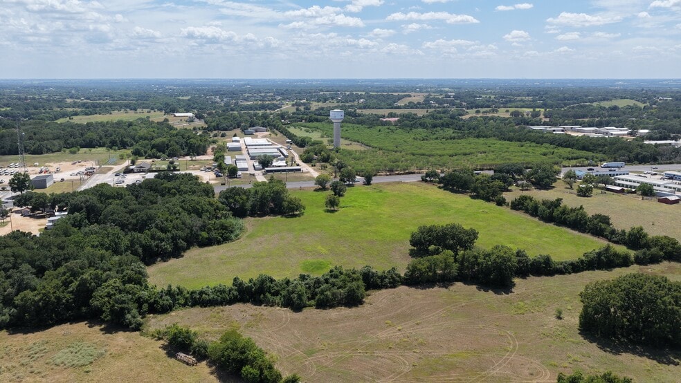 2500 Highway 290 W, Brenham, TX à vendre - Photo du bâtiment - Image 3 de 12
