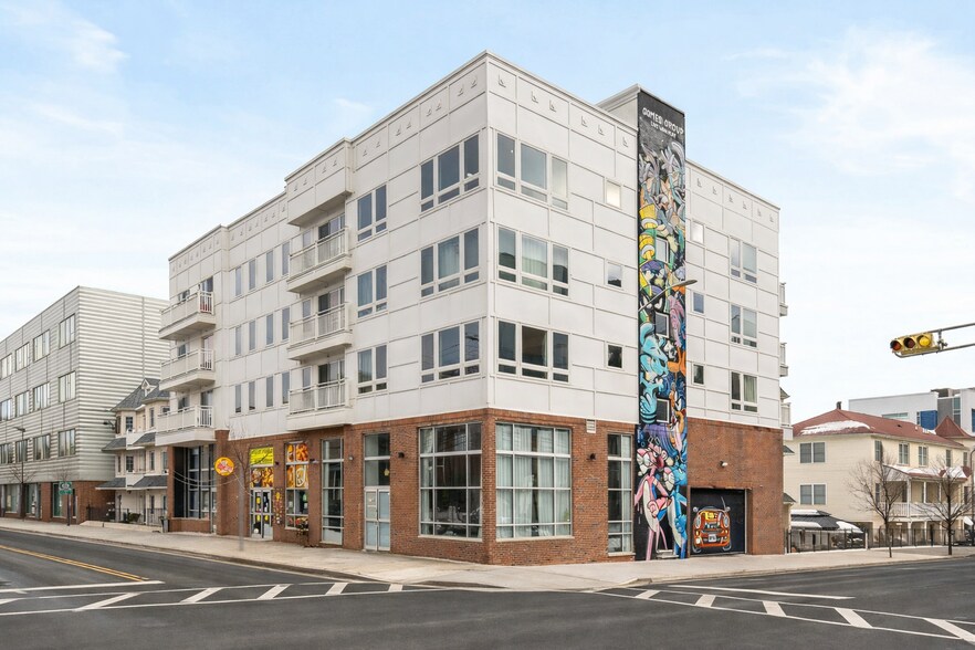 42-48 Norfolk St, Newark, NJ à louer - Photo du bâtiment - Image 1 de 10