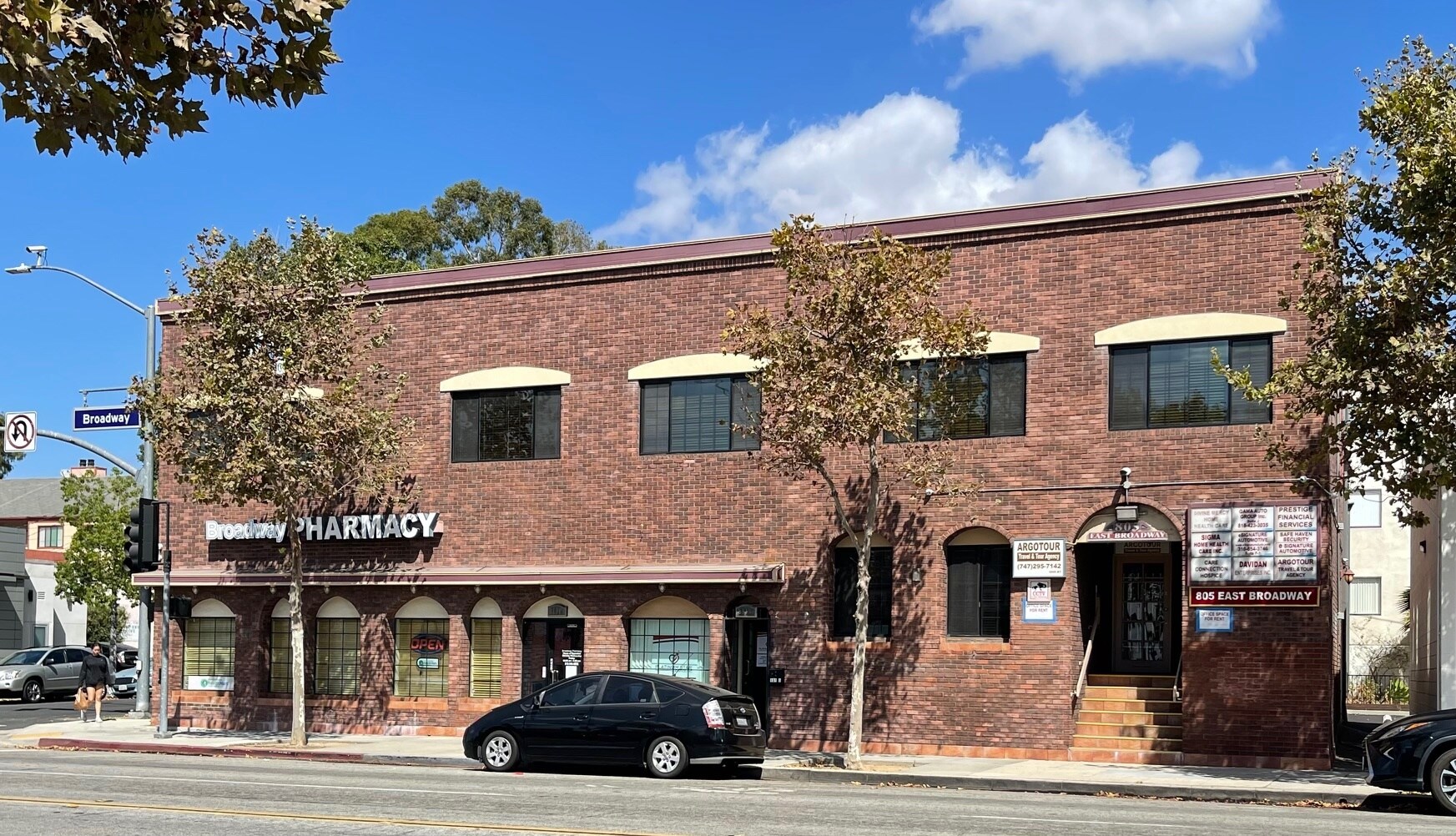 801 E Broadway, Glendale, CA for lease Building Photo- Image 1 of 13