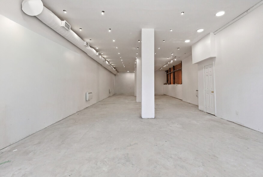 3800 Boul Saint-Laurent, Montréal, QC for lease - Building Photo - Image 2 of 6