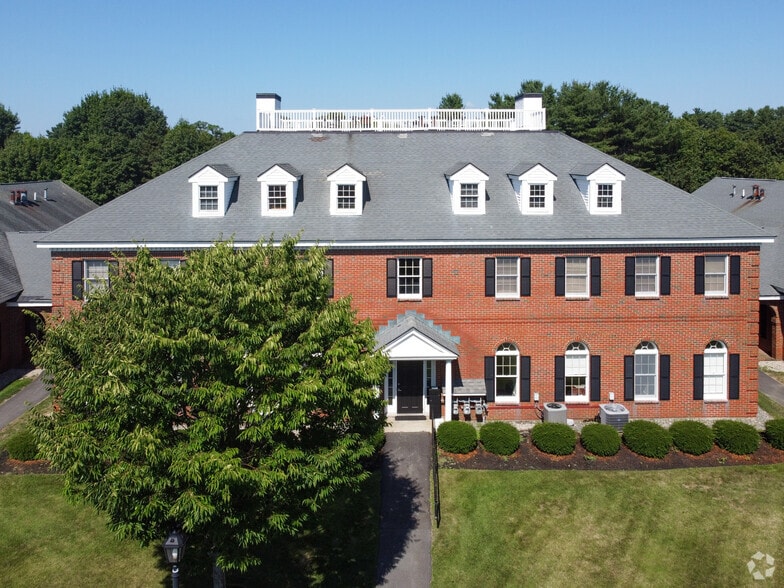 875 Greenland Rd, Portsmouth, NH for sale - Building Photo - Image 2 of 10