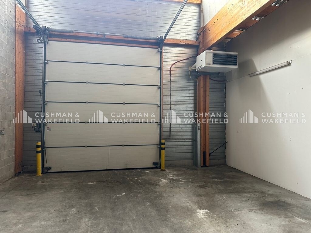 Flex in Strasbourg for lease Interior Photo- Image 1 of 11