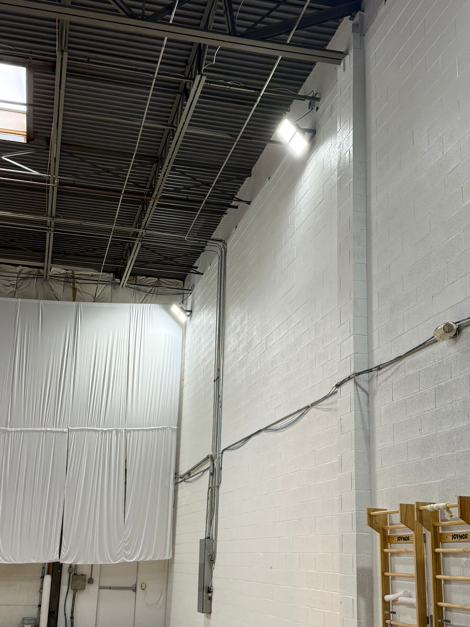 3852 Dulles South Ct, Chantilly, VA for lease Primary Photo- Image 1 of 18