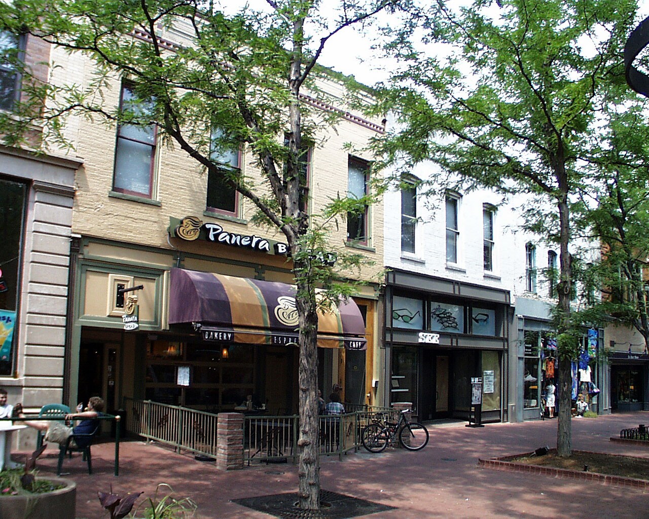 1207-1215 Pearl St, Boulder, CO à louer Photo du bâtiment- Image 1 de 8