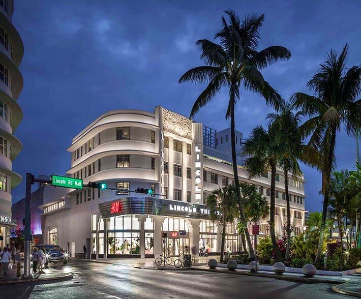 541-551 Lincoln Rd, Miami Beach, FL à louer - Photo du bâtiment - Image 3 de 8