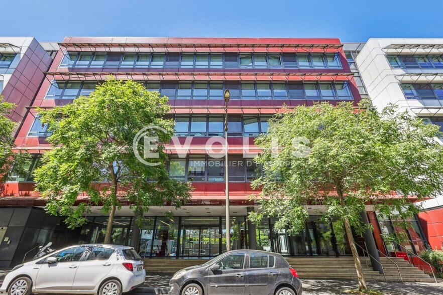 Office in Rosny-sous-Bois for lease - Building Photo - Image 1 of 14