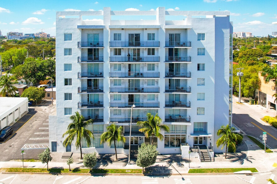 1710 SW 27th Ave, Miami, FL à vendre - Photo du bâtiment - Image 2 de 17