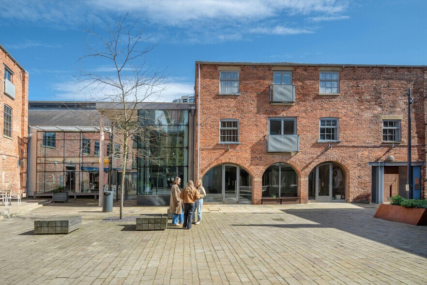 103 Water Ln, Leeds à louer - Photo du bâtiment - Image 1 de 10
