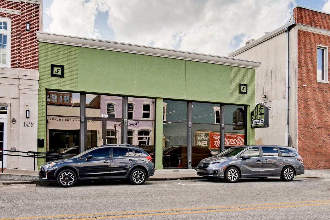 104 S Main St, Bentonville, AR for lease Primary Photo- Image 1 of 2