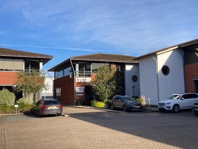 1 E-Centre, Easthampstead Road, Bracknell à louer Photo du bâtiment- Image 1 de 9