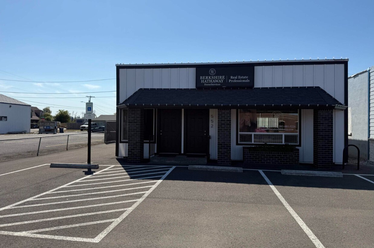 552 Main St, Aumsville, OR à vendre Photo du bâtiment- Image 1 de 14