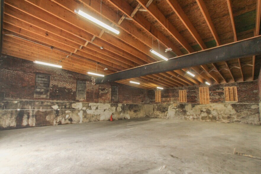 814 Mechanic St, Bethlehem, PA for lease - Building Photo - Image 3 of 7