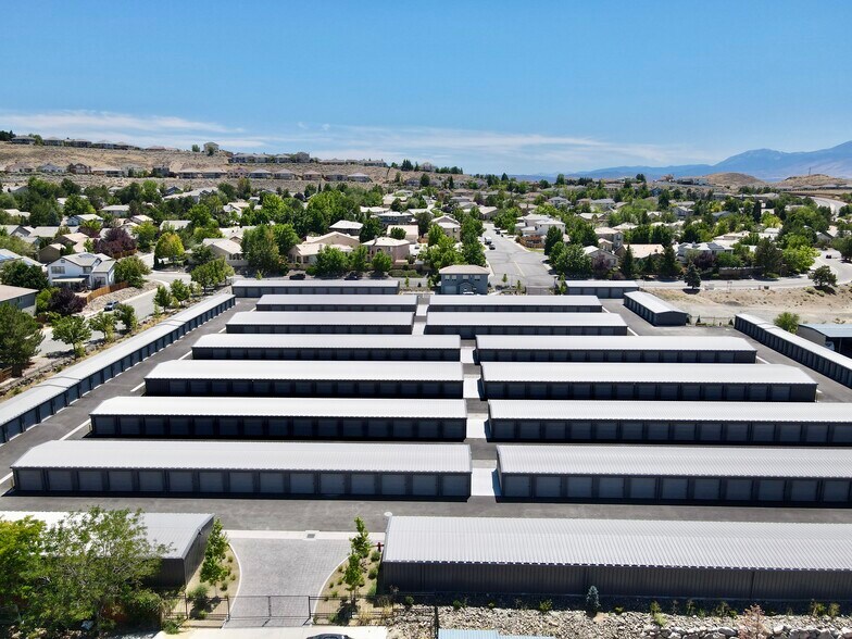 1470 Disc dr, Sparks, NV à vendre - Photo du bâtiment - Image 2 de 6