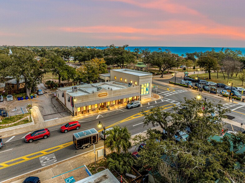1006-1012 Beck Ave, Panama City, FL for sale - Primary Photo - Image 1 of 20