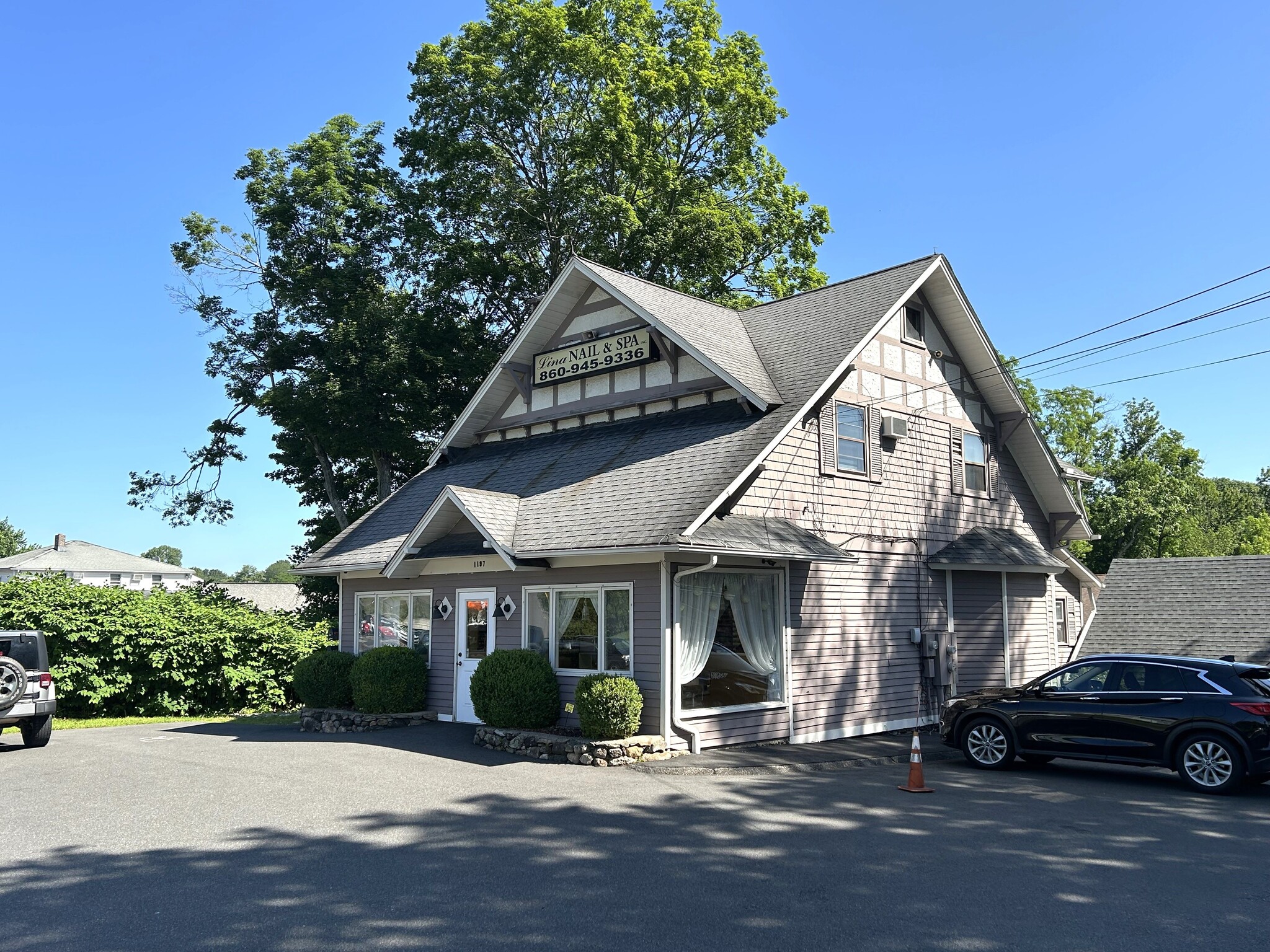 1197 Main St, Watertown, CT for lease Building Photo- Image 1 of 3