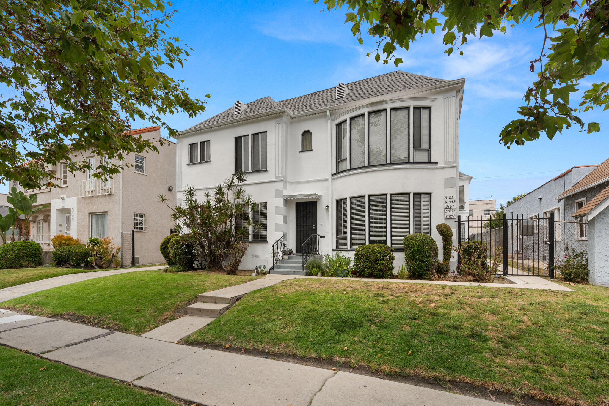 5105 W 21st St, Los Angeles, CA à vendre Photo principale- Image 1 de 16