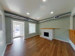 2650 Willamette St, Eugene, OR for lease Interior Photo- Image 2 of 5