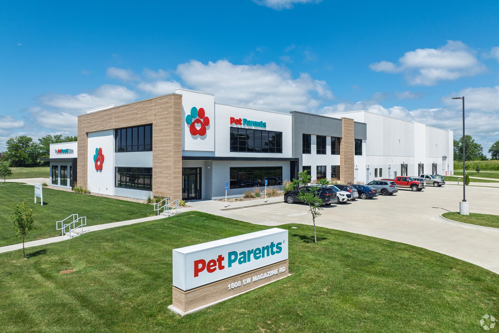 1808 SW Magazine Rd, Ankeny, IA for lease Primary Photo- Image 1 of 22