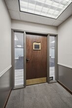 770 N Cotner Blvd, Lincoln, NE for lease Interior Photo- Image 2 of 22