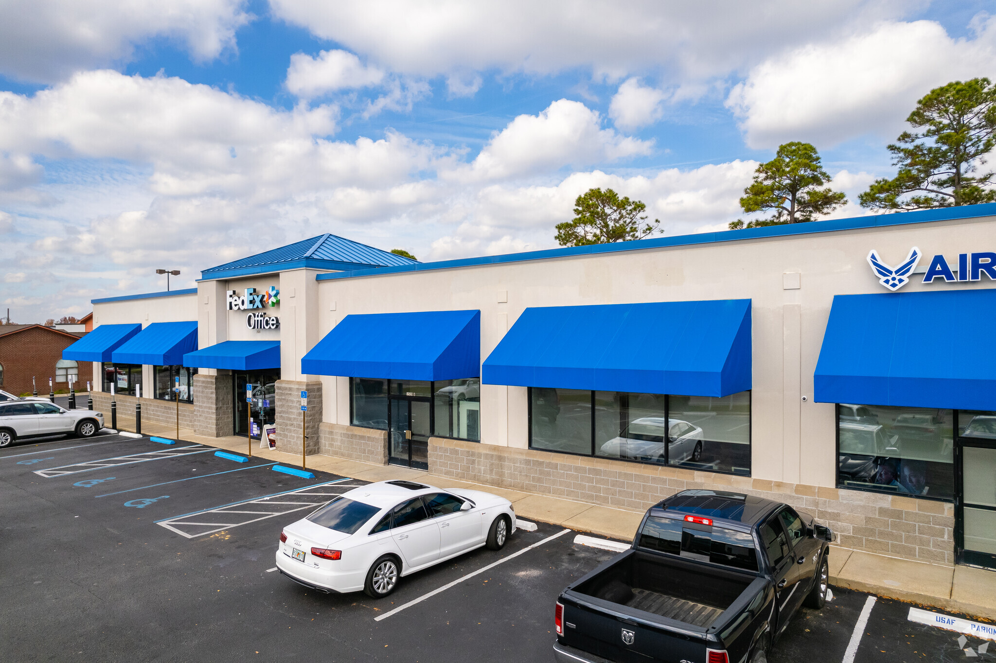 1520 Airport Blvd, Pensacola, FL for sale Building Photo- Image 1 of 1