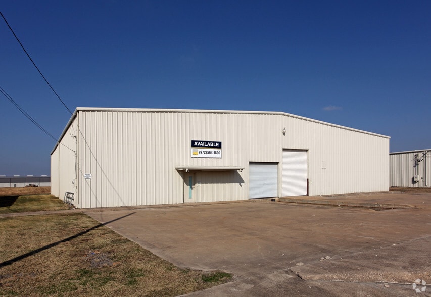 12063 Currency Cir, Forney, TX for lease - Primary Photo - Image 1 of 3