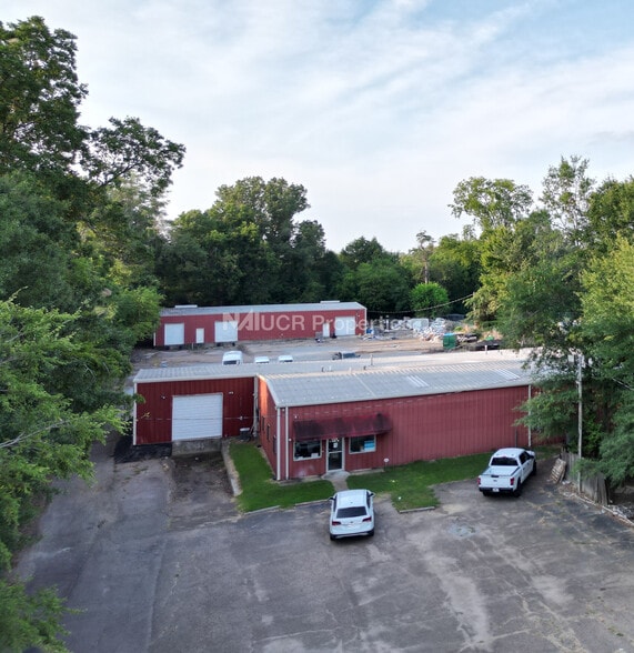 831 E Peace St, Canton, MS à vendre - Photo du bâtiment - Image 2 de 17