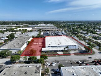 Plus de détails pour 1600 Nw 165th St, Miami, FL - Industriel à vendre