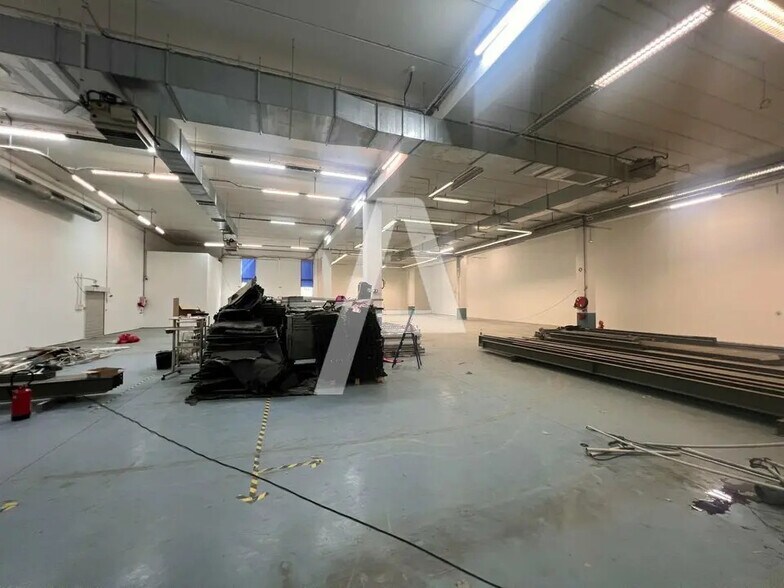 Flex dans Ivry-sur-Seine à louer - Photo intérieure - Image 1 de 4