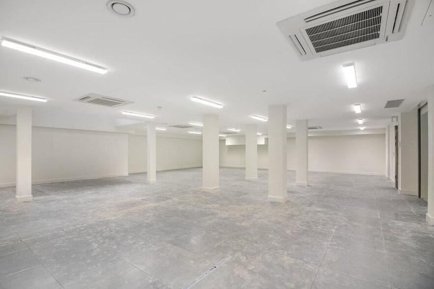 7-10 Long St, Londres à vendre - Photo du bâtiment - Image 3 de 32