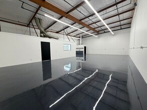 12612-12630 Raymer St, North Hollywood, CA for lease Interior Photo- Image 1 of 3