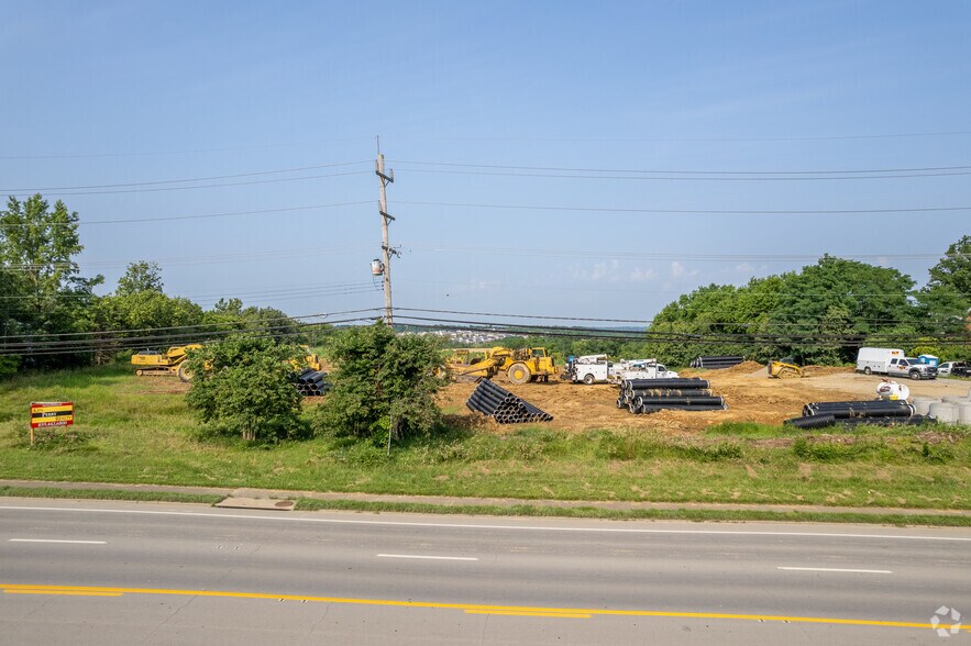 7601 Alexandria Pike, Alexandria, KY à vendre - Photo du bâtiment - Image 2 de 16