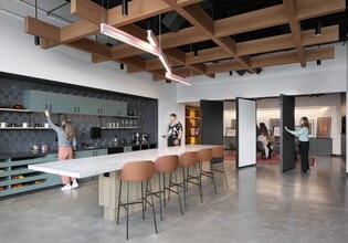 1112 NW 52nd St, Seattle, WA à louer Photo intérieure- Image 1 de 7