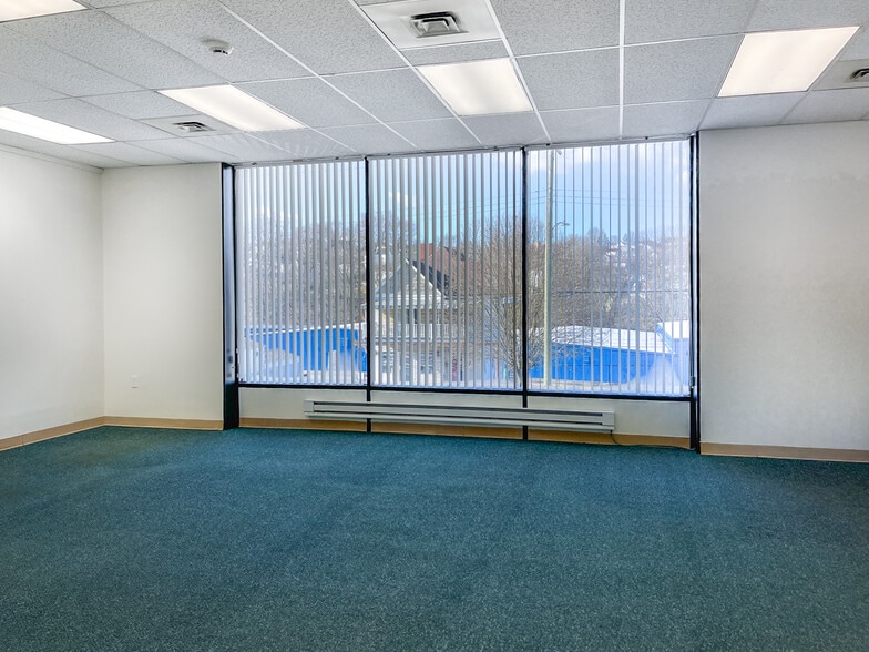 400 Jefferson Ave, Washington, PA for lease - Interior Photo - Image 3 of 10