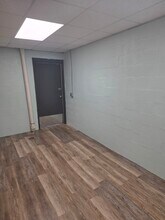 5961 Chalkville Mountain Ln, Birmingham, AL for lease Interior Photo- Image 2 of 2